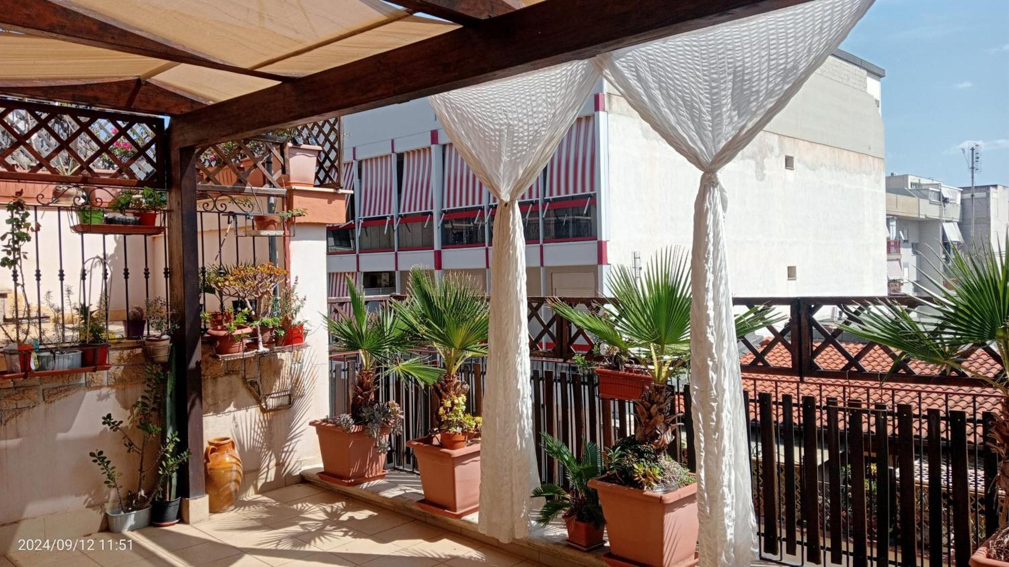 Casa-B&B Bouganville Attico 85 Mq Barletta Dış mekan fotoğraf
